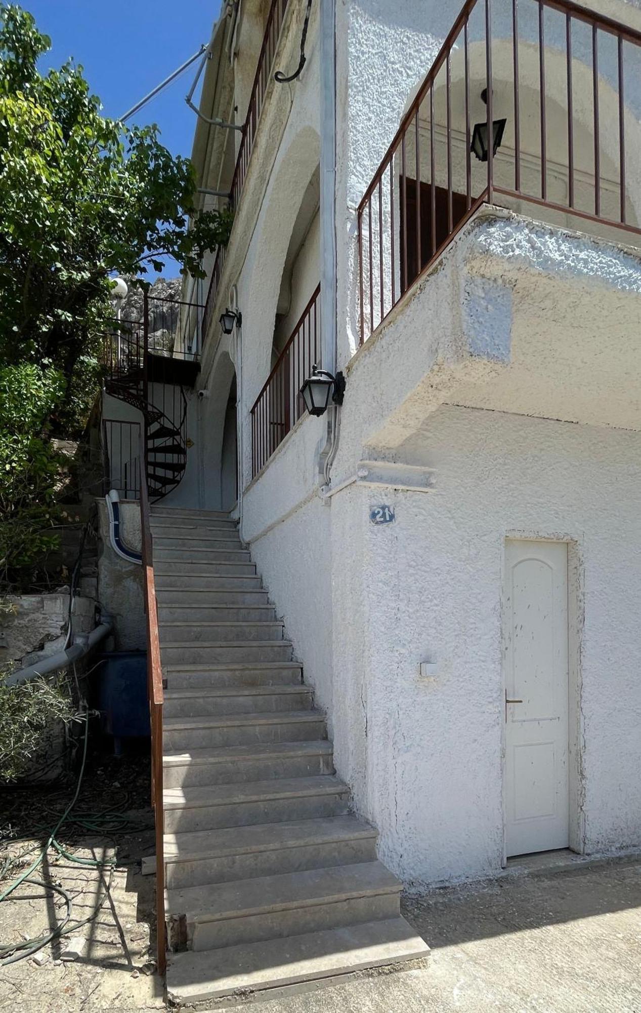 Zenso Studios Tolo Bagian luar foto