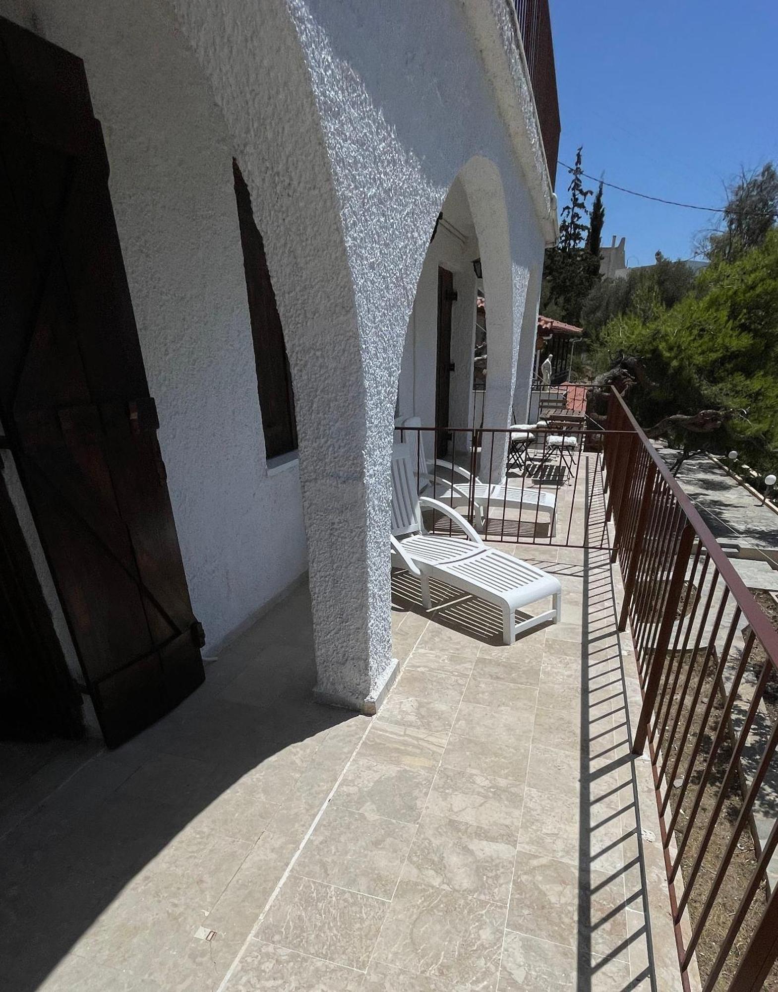 Zenso Studios Tolo Bagian luar foto