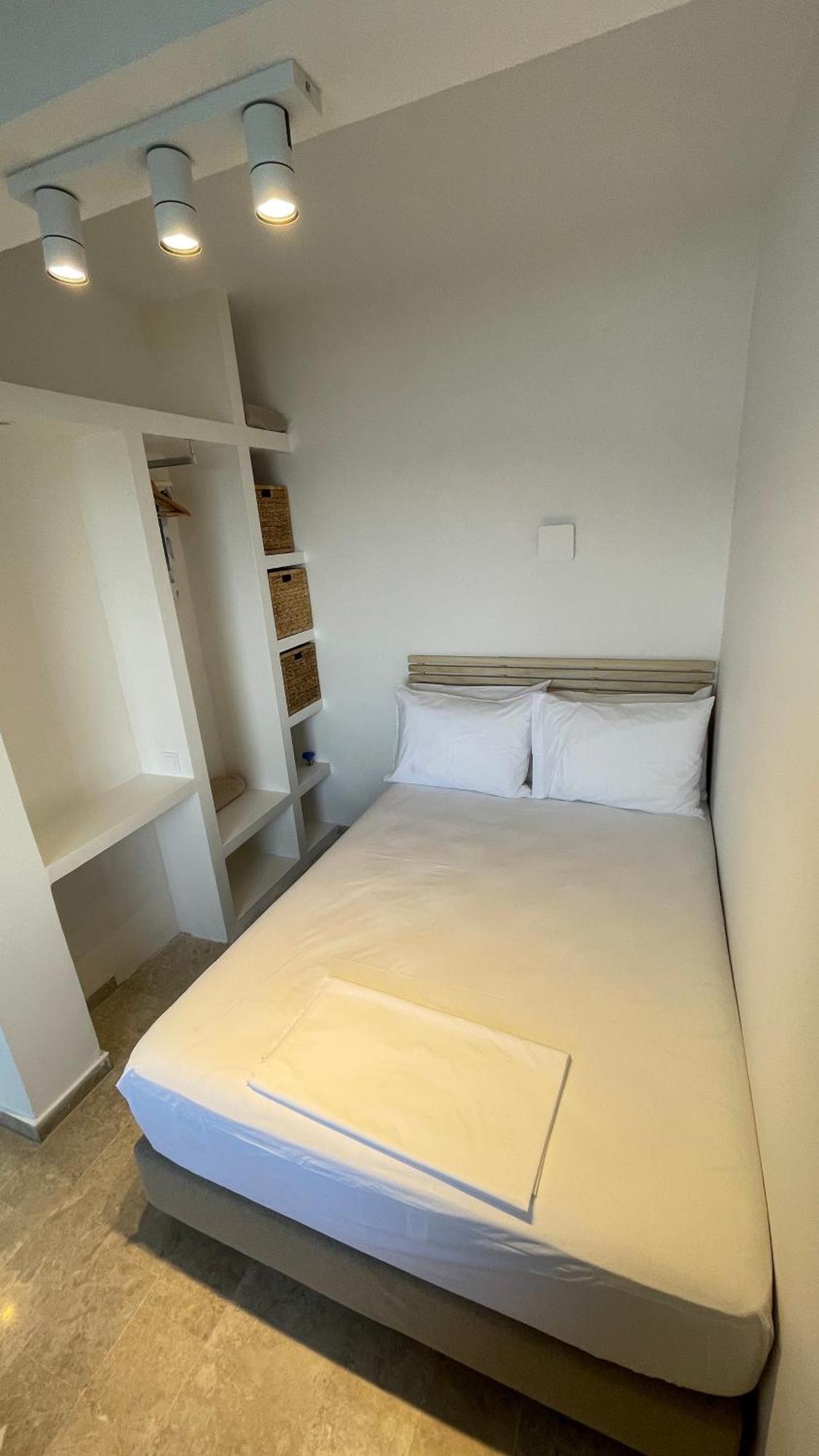 Zenso Studios Tolo Bagian luar foto